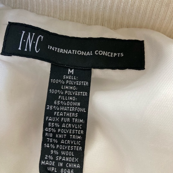 Ivory winter coat 🤍 - Picture 6 of 14